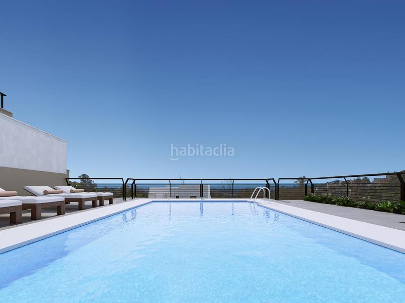 Foto 2f98541a-300e-441b-be40-c2b643b6b45d. Attico con parcheggio piscina in Los Naranjos Marbella