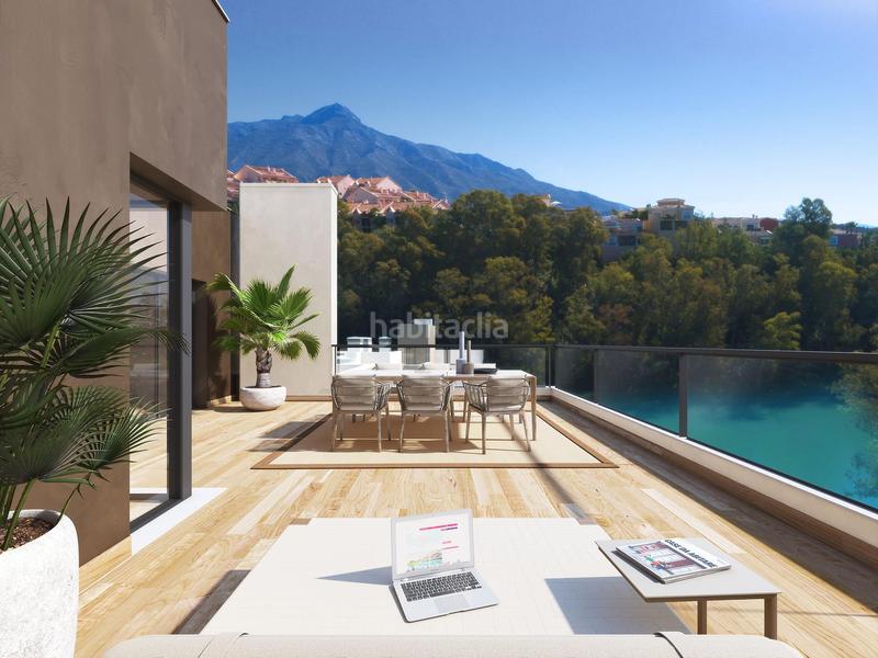 Foto cf781ced-9fff-49e2-965f-915028ad3fe7. Attico con parcheggio piscina in Los Naranjos Marbella