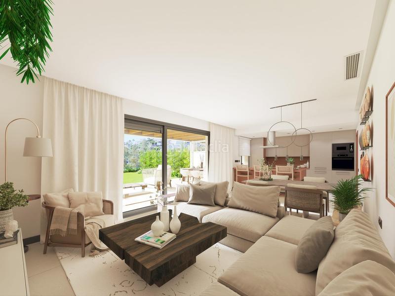 Foto f3becd1b-b965-4901-9a7f-36aa32cfc23f. Attico con parcheggio piscina in Los Naranjos Marbella