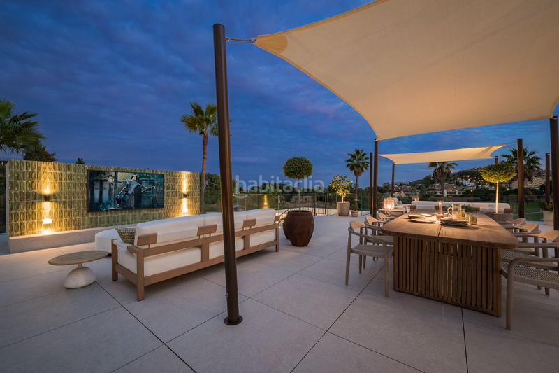 Foto db8d9619-f9c2-4411-8098-55efac79da49. Chalet villa en La Carolina - Guadalpín Marbella