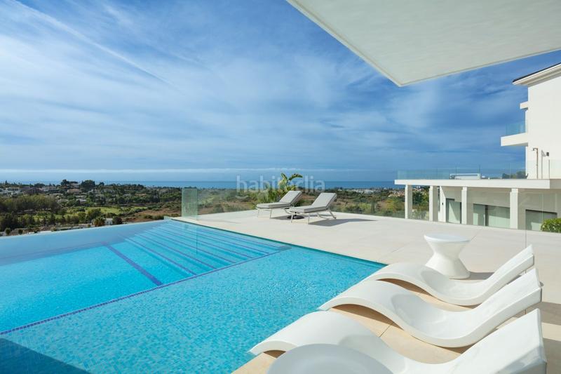 Foto afb7d557-238f-4545-ab7f-da9b8ae4e3eb. Chalet en El Paraíso Benahavís