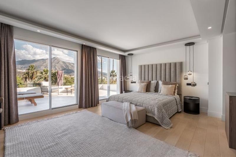 Foto f0c794b1-5fd5-47b2-8e76-928071f9b26b. Chalet villa en Las Brisas Marbella