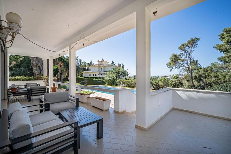 Foto 071d11f1-4cbc-467f-b696-25280097f492. Chalet en Valdeolletas - Las Cancelas - Xarblanca Marbella