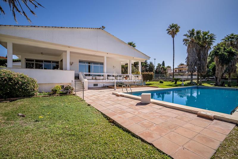 Foto 7ae314f8-c09a-4863-aa51-163d85fb6449. Chalet en Valdeolletas - Las Cancelas - Xarblanca Marbella