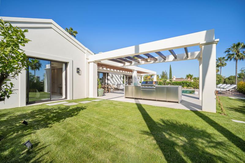 Foto fa853f53-6573-4285-a0f9-2447c910e9f9. Chalet en Los Naranjos Marbella