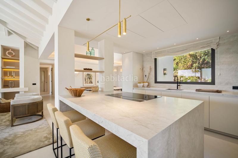 Foto e6a333f2-508c-44ba-b701-53a24d4860a0. Chalet dans Los Naranjos Marbella