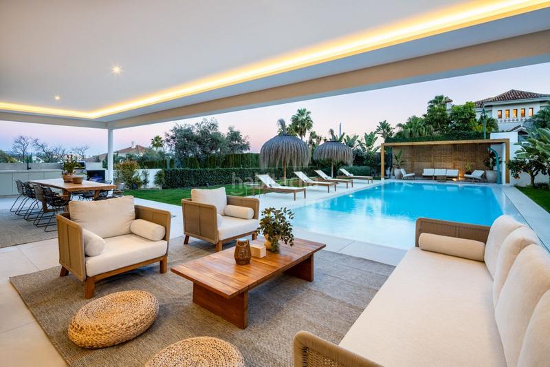 Foto f4e44f16-8052-44f7-816b-e8e37f2ede14. Chalet en Los Naranjos Marbella