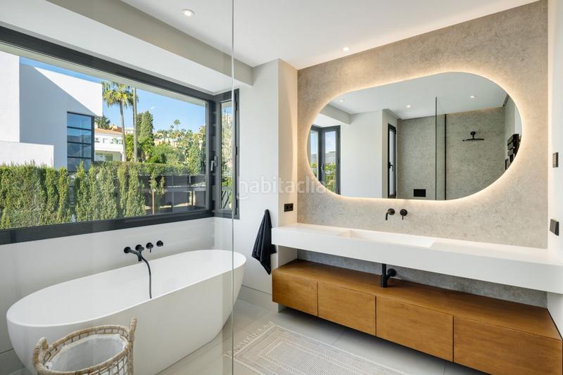 Foto fa08027f-f550-4273-bd45-d43a627450f1. Chalet en Los Naranjos Marbella