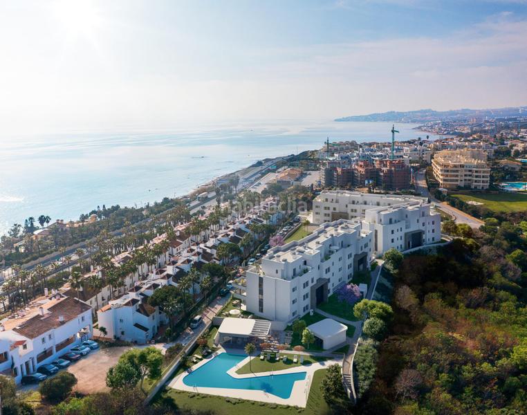 Foto a3b17fa4-d77d-4799-b474-73bf39c53cec. Apartament amb aparcament piscina a El Faro de Calaburra - Chaparral Mijas