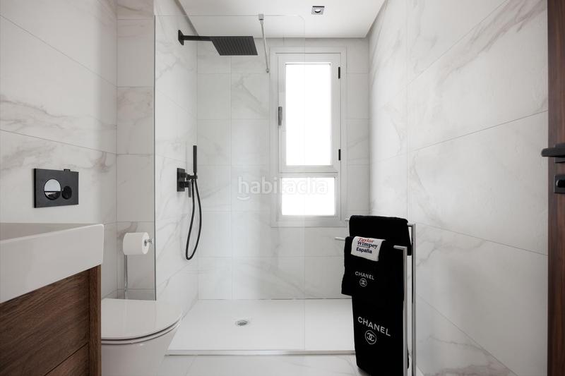 Foto ed4f30ec-e7e6-4e0a-ab29-28fb297bd25f. Piccolo appartamento con parcheggio piscina in Nueva Alcántara Marbella