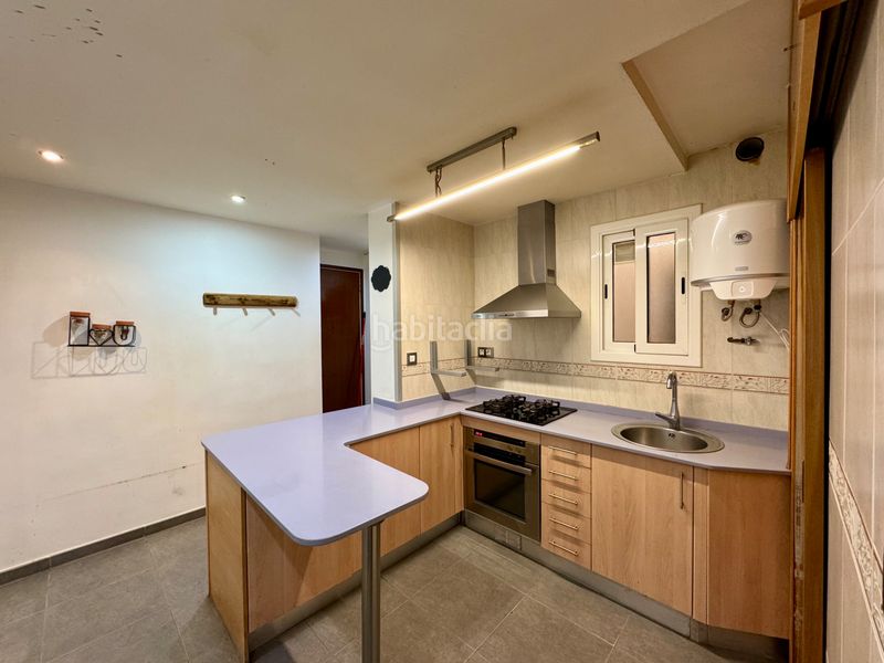 Foto 8d63c07f-d21e-4f87-958d-ab3cf7401528. Pis a Raval Barcelona