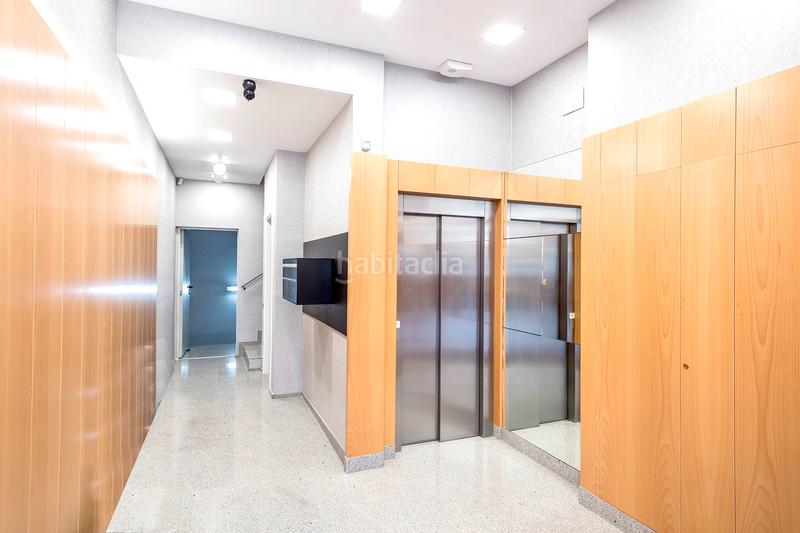 Foto 31a9f240-1f91-4c0d-a095-0c6a6eab15b1. Pis a carrer del vallespir 86 a Sants Barcelona