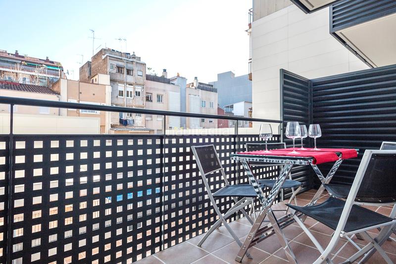 Foto 3ab3bfe6-3ac1-4088-bfad-92c3ead0a124. Pis a carrer del vallespir 86 a Sants Barcelona