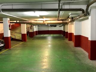 Lloguer Aparcament cotxe a Carrer de novell 5. Aparcamiento en les corts