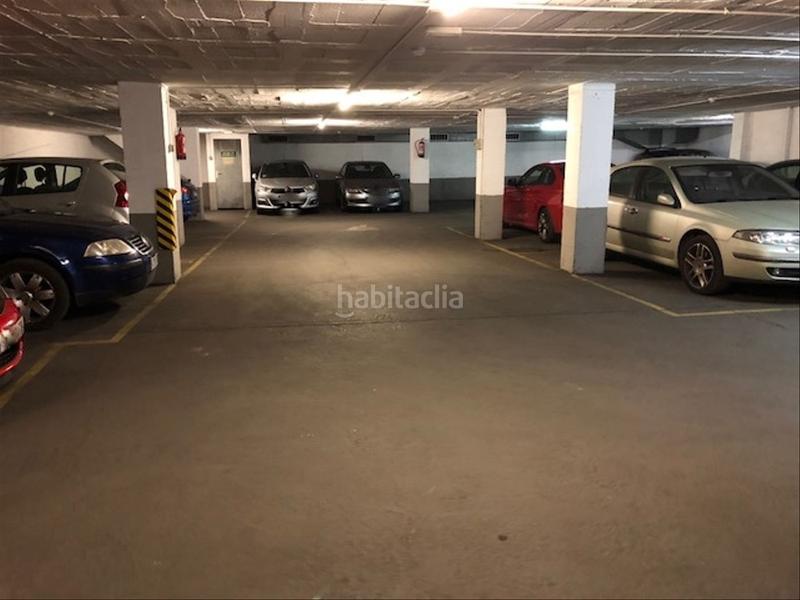 Foto ec62d02a-ee15-47ba-8e87-3d379b376c30. Alquiler parking coche en carrer de riego 8 aparcamiento Sants plaza osca en Barcelona