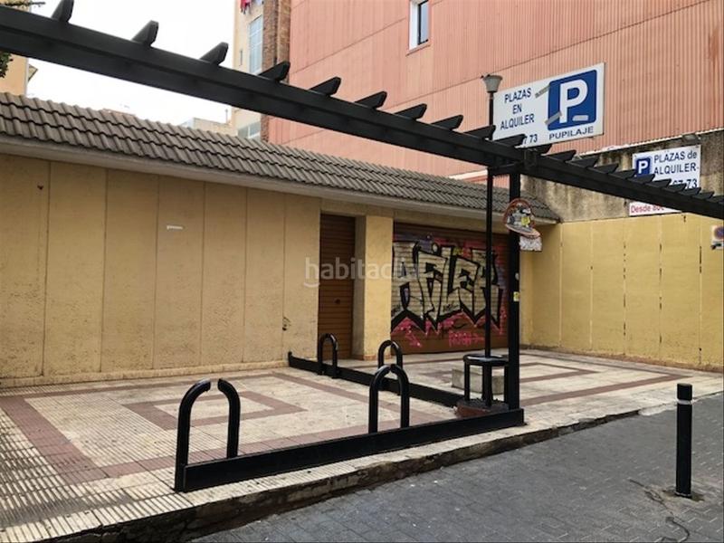 Foto eccf509c-1600-469c-9f47-1d21c6d55662. Alquiler parking coche en carrer de riego 8 aparcamiento Sants plaza osca en Barcelona