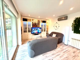 Planta baixa a Carrer de l'ametlla de mar 10. ¡descubre tu oasis en el corazón de salou!