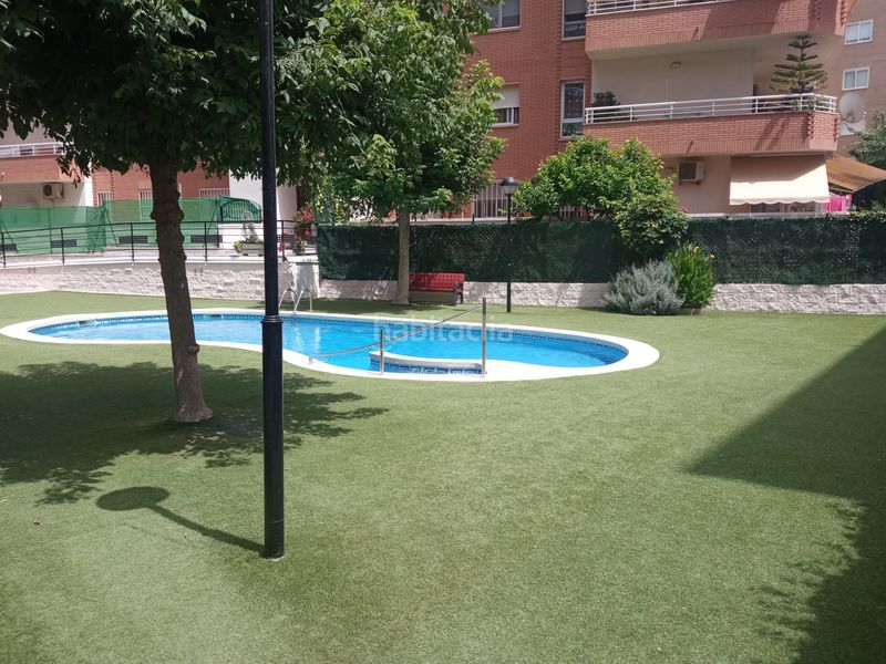 Foto 8fafe6f1-25a9-48d6-b946-81711c82c6bb. Planta baja en carrer de l'ametlla de mar 10 ¡descubre tu oasis en el corazón ! en Salou