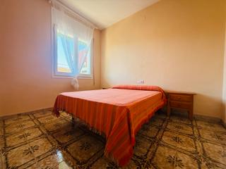 Pis a Carrer de guillem de montcada 21. Descubre una vivienda singular con encanto propio-barri de la sa