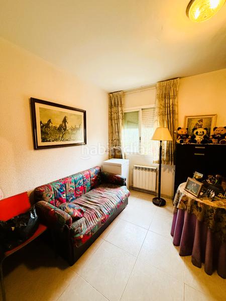 Foto 393cf67b-0462-47be-857b-bb3ba5b3c010. House in ronda morell i vilallonga 18 in Mestral Reus