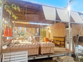 Finca rústica en Camí de perafita 71. Finca rústica de 9.170 m² con casa móvil, cultivos y equipamient