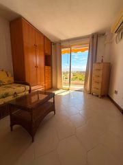 Appartement  Carrer de berlín 11. Estudio en primera línea de playa de levante, salou