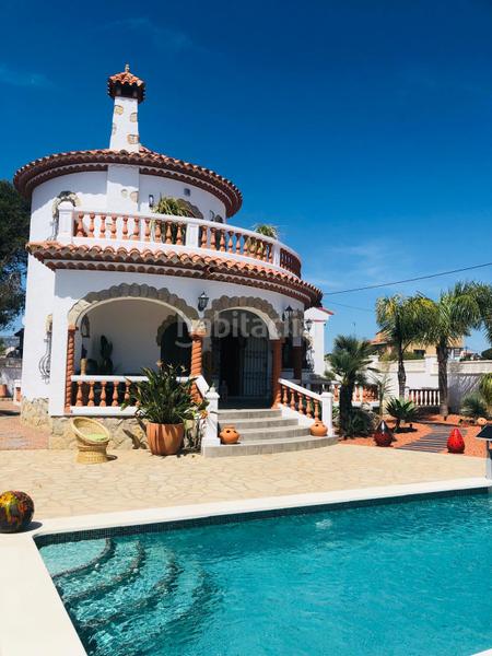 Foto 4e12afab-7ff8-4c07-9e06-c6786e866445. Chalet with heating parking pool in Centre Miami Platja