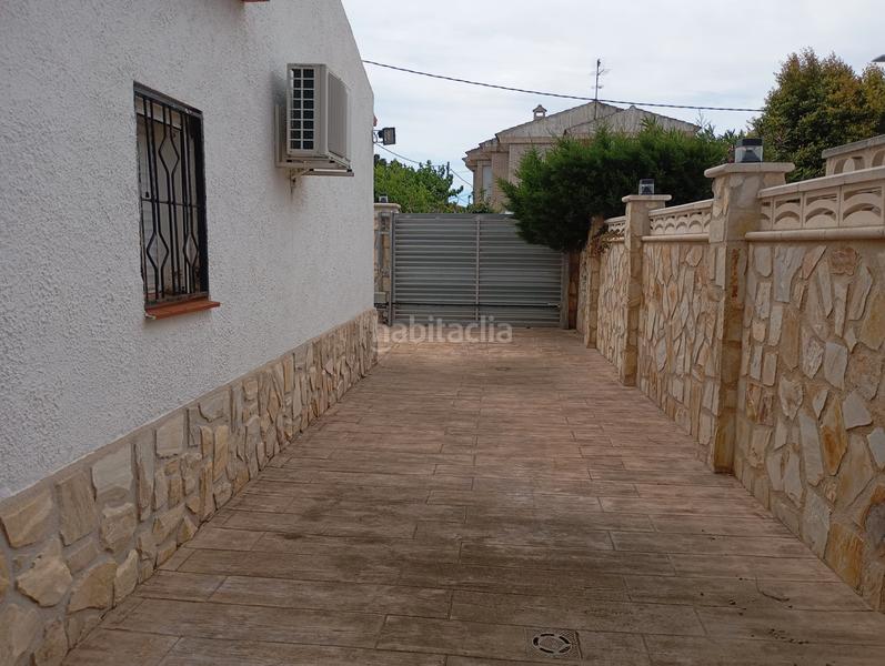 Foto 43464cb3-380d-4a74-970d-9456593b3520. Casa amb aparcament a Centre Miami Platja