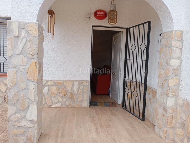 Foto 573c54d0-1f7a-4091-ab07-ef48d8f02d38. Casa amb aparcament a Centre Miami Platja