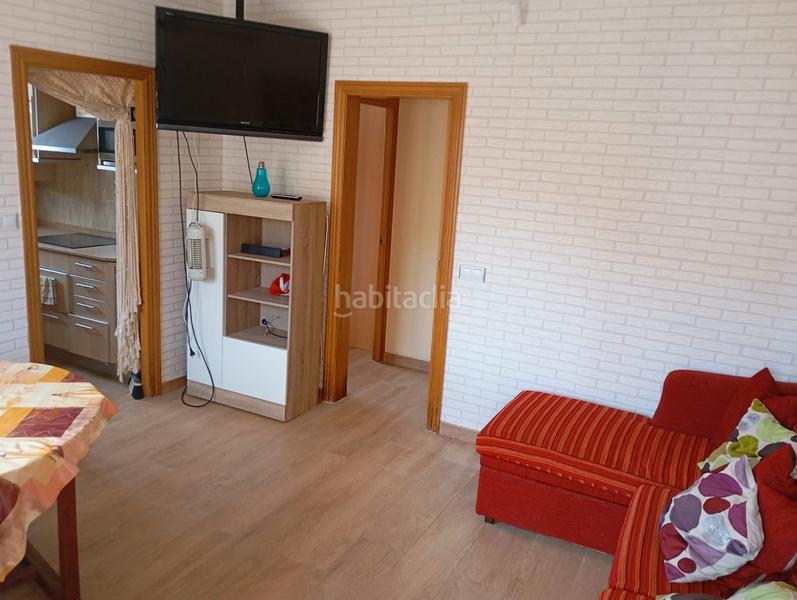 Foto 6b85e845-151a-4c15-aaf2-8dbdf1d2d122. Casa amb aparcament a Centre Miami Platja