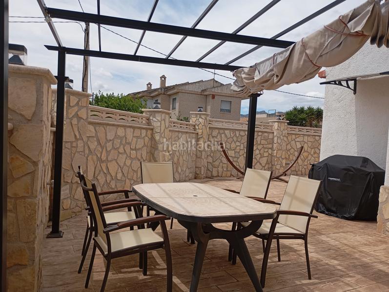 Foto befd87da-8b7e-4748-93c4-4a8b2c635155. Casa amb aparcament a Centre Miami Platja