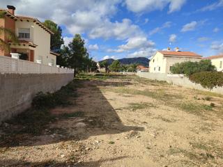 Terreny residencial a Centre. parcela edificable en miami playa!