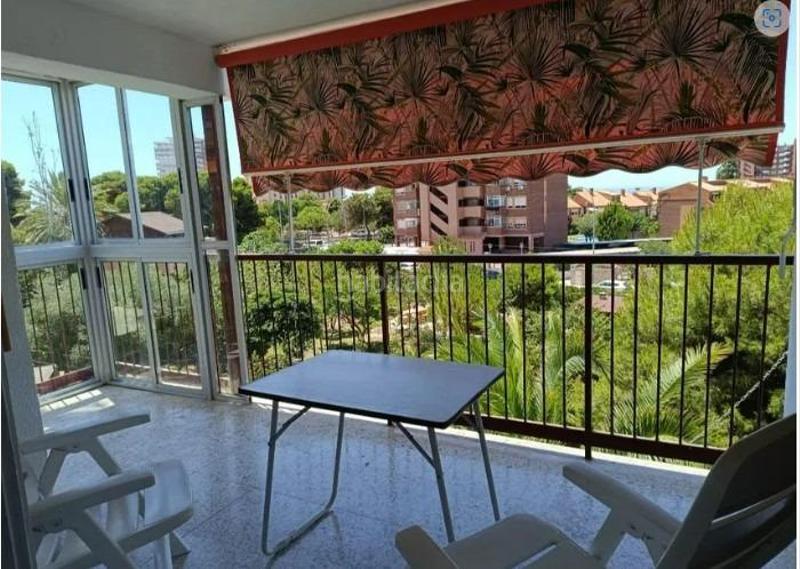 Foto 5c737476-41c9-4fab-9bb1-7967a1f04ff1. Alquiler piso alquiler de vivienda en urbanización en excelente zona de cabo huertas en Alicante