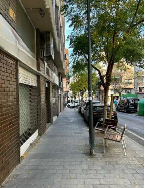 Foto 54f00ede-3c7b-4a18-a9f4-a446b55e03a2. Local comercial venta de excelente local comercial que hace esquina zona altozano en Alicante