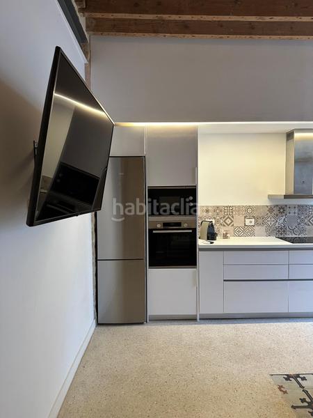 Foto b87c740d-34fe-4894-8318-67e36d82dd82. Alquiler casa adosada encantador y espacioso duplex plaza de toros en Alicante