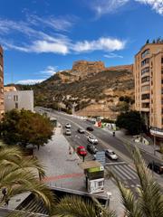 Location Appartement à Mercado. Alquiler de estupenda vivienda en inmejorable ubicación vistas a