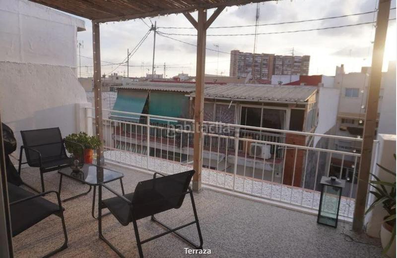 Foto b7488632-9b59-498c-9cf1-151df7d6975c. Alquiler piso alquiler de vivienda zona Santo Domingo con terraza y barbacoa en Alicante