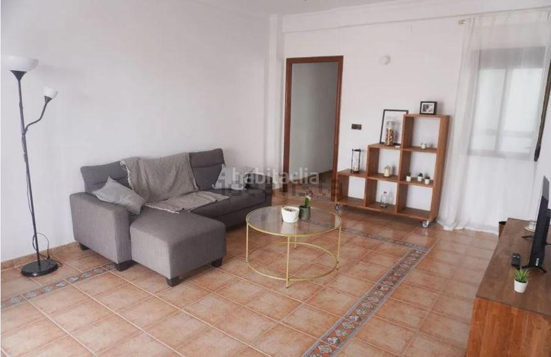 Foto 56de6808-e749-47fc-b9ad-720ed9f94b32. Rent flat with heating in Santo Domingo Alicante