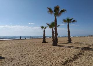 Location Appartement à Agua Amarga - Urbanova. Piso alquiler en primera línea de playa