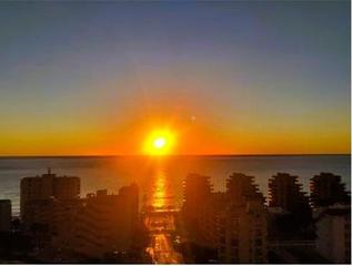 Lloguer Pis a Los Arenales del Sol. Se alquila precioso piso con magnificas vistas al mar