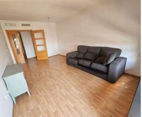 Lloguer Àtic a Campello Pueblo. Alquiler de excelente atico duplex zona campello con gran terraz