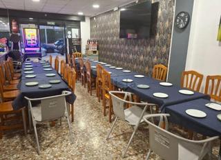 Rent Business premise in San Blas. Traspaso de local comercial con salida de humos