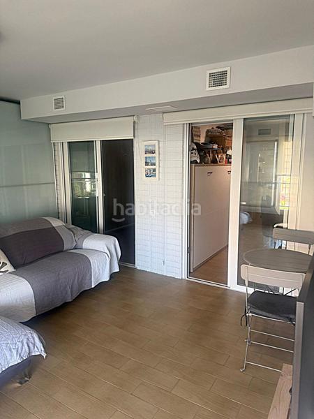 Foto b52e6a9e-e01d-4a99-9a95-61b4240c5f31. Miete etagenwohnung mit heizung parking pool in Playa de San Juan Alicante