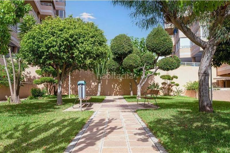Foto ed90b2ff-e551-42e1-b04d-42d3a7bc65c3. Pis amb aparcament piscina a Los Arenales del Sol Elche / Elx