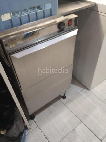 Foto 55836f7d-7bbb-46d2-8826-22bdd61e39b2. Pas-de-porte local commercial dans Benalúa Alicante