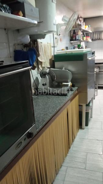 Foto f944abcf-5026-4a80-b9cb-a09c235c76c4. Pas-de-porte local commercial dans Benalúa Alicante