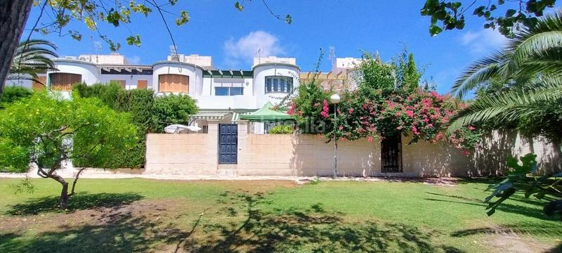 Foto 9ffb2f06-c197-4a77-865d-e3016647e31d. Semi detached house with parking pool in Playa Muchavista Campello (el)