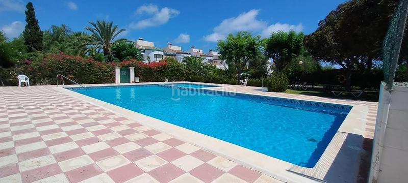 Foto c5c63e51-dffe-40bf-8378-160fc3185d63. Semi detached house with parking pool in Playa Muchavista Campello (el)