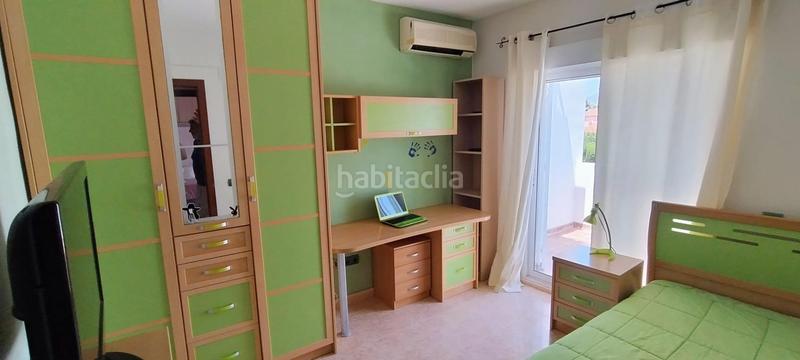 Foto ff1647d8-6f00-4bdb-a821-7edbfc918f6b. Semi detached house with parking pool in Playa Muchavista Campello (el)