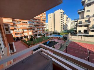 Affitto Appartamento in PAU 5. Alquiler de estupenda vivienda zona pau v con todos los servicio